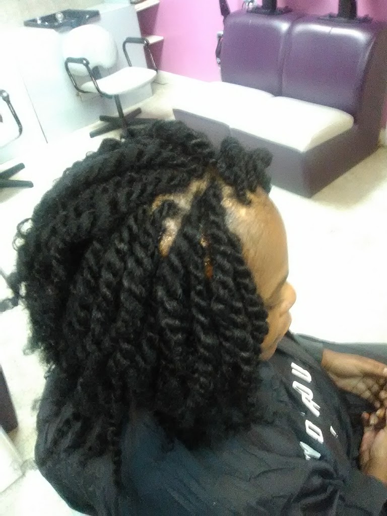 Lee's Barber Shop and Beauty Salon 21213