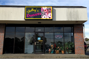 Shelley's Donuts image