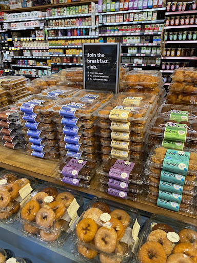 Grocery Store «Whole Foods Market», reviews and photos, 1010 Park Pl, San Mateo, CA 94403, USA