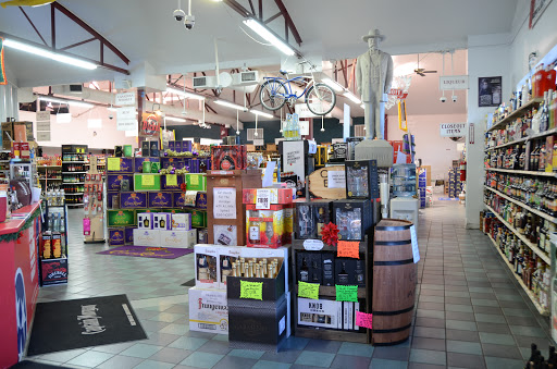 Liquor Store «Paris West Wood Wines & Liquor», reviews and photos, 1220 W Wood St, Paris, TN 38242, USA