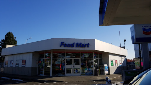Gas Station «Chevron», reviews and photos, 1772 S 72nd St, Tacoma, WA 98408, USA