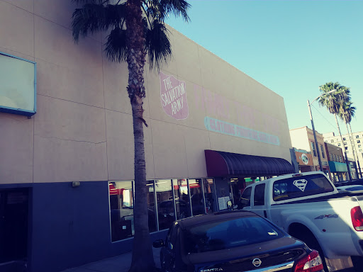 Thrift Store «Salvation Army Thrift Store», reviews and photos, 114 E Jackson Ave, Harlingen, TX 78550, USA