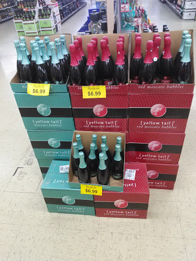 Liquor Store «Liquor City - Louisville», reviews and photos, 1420 W Jefferson St, Louisville, KY 40203, USA