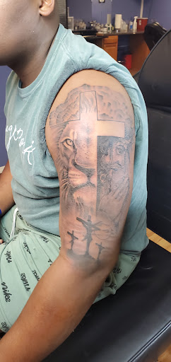 Explore floral tattoo sleeve ideas, creative tattoo ideas in Tupelo, available at Primal Ink Tattoo Studio