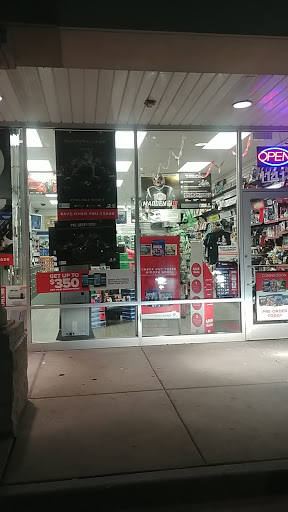 Video Game Store «GameStop», reviews and photos, 1141 S York Rd Ste 26, Bensenville, IL 60106, USA