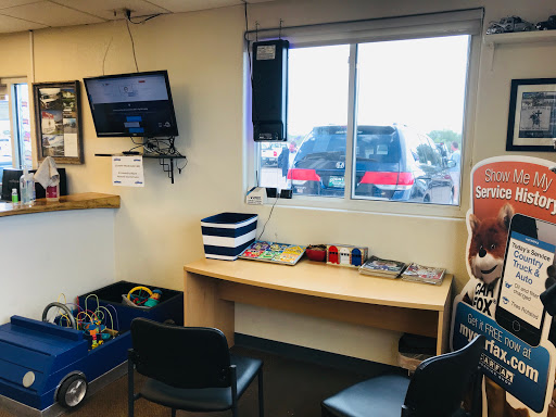 Used Truck Dealer «Country Truck & Auto», reviews and photos, 13042 County Rd 20, Fort Lupton, CO 80621, USA