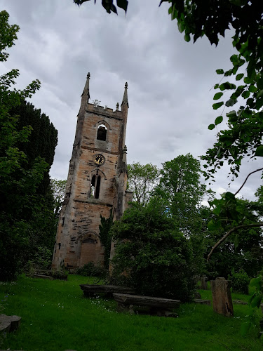 Cathcart Old Parish Church - Church