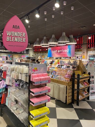 Cosmetics Store «MISS A», reviews and photos, 3000 Grapevine Mills Pkwy #424, Grapevine, TX 76051, USA