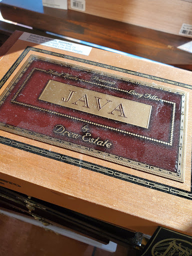 Tobacco Shop «La Casa Cigars and Lounge - Retail», reviews and photos, 1502 Randolph Street #100, Detroit, MI 48226, USA