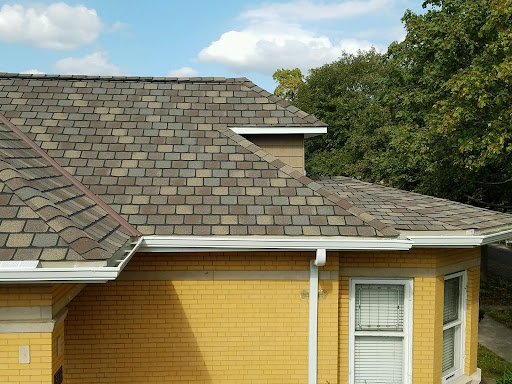 Roofing Contractor «Lindholm Roofing», reviews and photos, 3588 N Milwaukee Ave, Chicago, IL 60641, USA