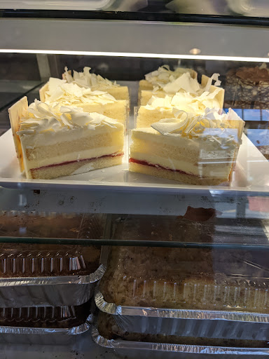 Bakery «Hollin Hall Pastry Shop», reviews and photos, 7920 Fort Hunt Rd, Alexandria, VA 22308, USA
