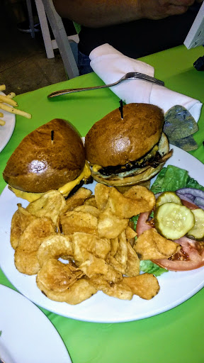 Caterer «Sally Tomatoes», reviews and photos, 1100 Valley House Dr, Rohnert Park, CA 94928, USA