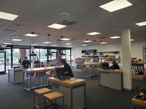 Cell Phone Store «Verizon», reviews and photos, 26 Northfield Ctr, Whiteville, NC 28472, USA