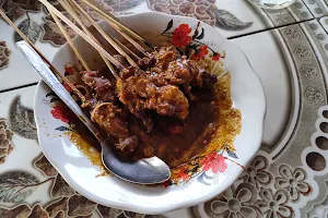 Sate Kambing Pojok Lowayu image