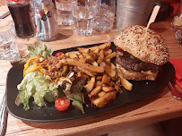 Hamburger du Restaurant français Chez Mamie à Villard-de-Lans - n°9