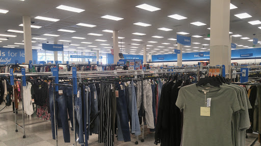 Clothing Store «Ross Dress for Less», reviews and photos, 1401 Missouri Ave N, Largo, FL 33770, USA