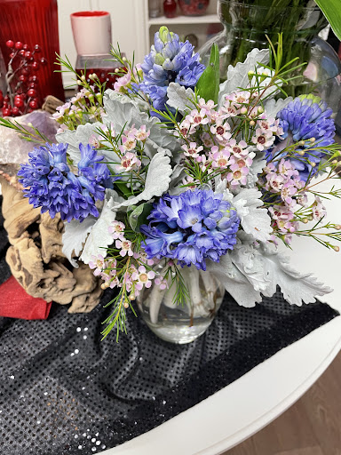 Lake View Florist image