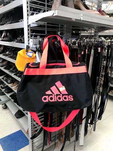 Thrift Store «Goodwill Store & Donation Center», reviews and photos