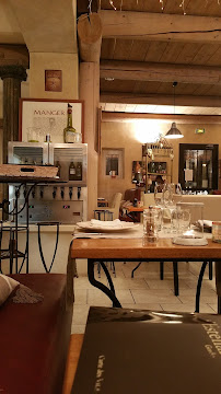 Atmosphère du Restaurant français L'Estellan à Gordes - n°6