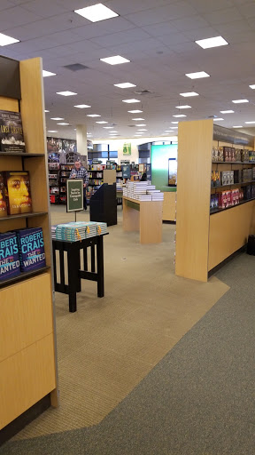 Book Store «Barnes & Noble», reviews and photos, 850 Inspiration Dr, Wilmington, NC 28405, USA