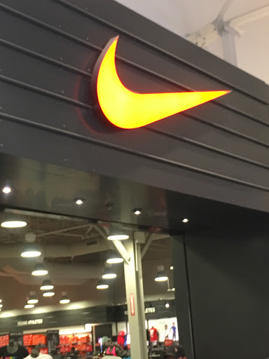 Sporting Goods Store «Nike Factory Store», reviews and photos, 447 Great Mall Dr #484, Milpitas, CA 95035, USA