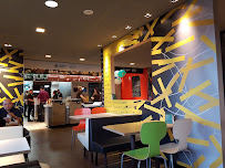 Atmosphère du Restauration rapide McDonald's à Saint-Just-en-Chaussée - n°2