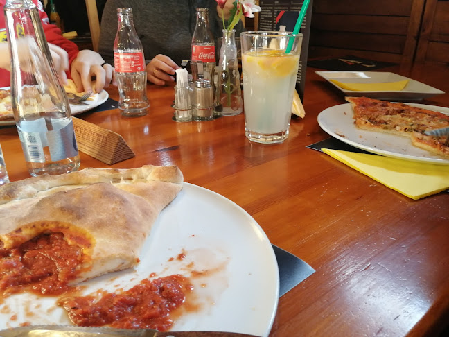 Hozzászólások és értékelések az Casa Valerio Pizzeria Trattoria-ról