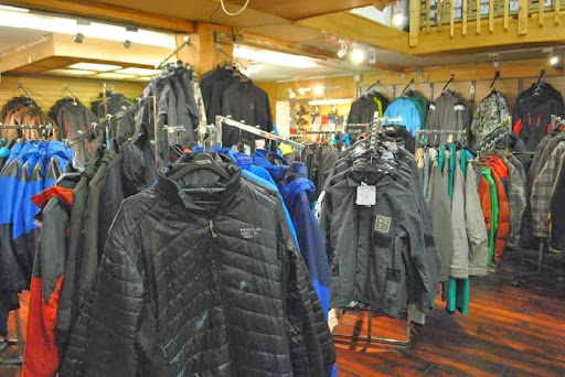 Hot Tub Store «Pelican Leisure Sports», reviews and photos, 1230 N West End Blvd, Quakertown, PA 18951, USA