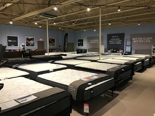 Furniture Store «Slumberland Furniture», reviews and photos, 4390 Dodge St, Dubuque, IA 52003, USA