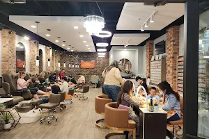 Vols Nail Spa image