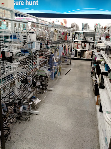 Clothing Store «Ross Dress for Less», reviews and photos, 1030 N Rengstorff Ave, Mountain View, CA 94043, USA