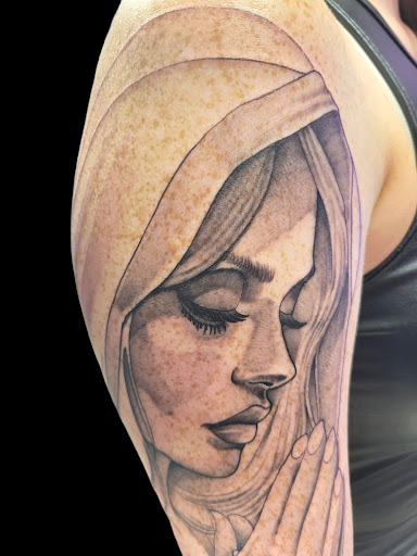 Explore juggalo tattoo ideas, creative tattoo ideas in Crystal City, available at Meraki Tattoo and Piercing