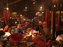 Atmosphère du Restaurant libanais Naï Brasserie.... Bar à Paris - n°15
