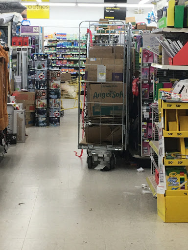 Home Goods Store «Dollar General», reviews and photos, 271 Meldon Ave, Donora, PA 15033, USA