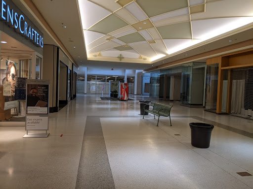 Shopping Mall «Chapel Hill Mall», reviews and photos, 2000 Brittain Rd, Akron, OH 44310, USA