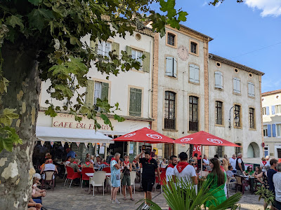 Place de la Republique à Quillan