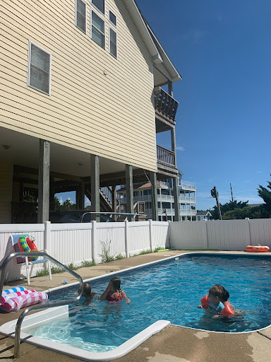 Vacation Home Rental Agency «Surf or Sound Realty», reviews and photos, 26204 Rampart St, Salvo, NC 27972, USA