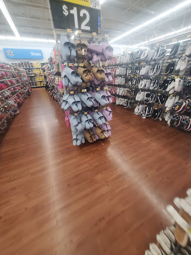 Department Store «Walmart Supercenter», reviews and photos, 4235 Veteran Dr, Geneseo, NY 14454, USA