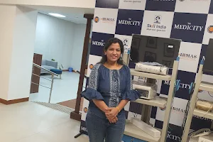Dr Nidhi Goyal(MBBS,DGO,FMAS,DMAS)Best Gynaecologist in Ajmer,Consultant laproscopy surgeon,Infertility specialist,sonologist image