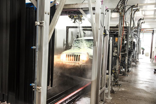 Car Wash «Rain Forest Wash & Lube», reviews and photos, 7110 Barker Cypress Rd, Cypress, TX 77433, USA