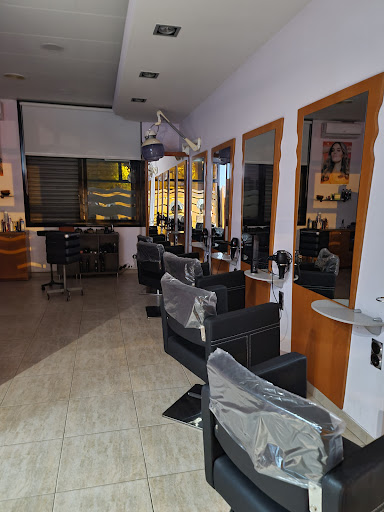 Peluquería Nova Imatge en Sant Vicenç dels Horts, Barcelona