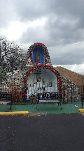 Furniture Rental Service «Rent-A-Center», reviews and photos, 651 S Walnut Ave o, New Braunfels, TX 78130, USA