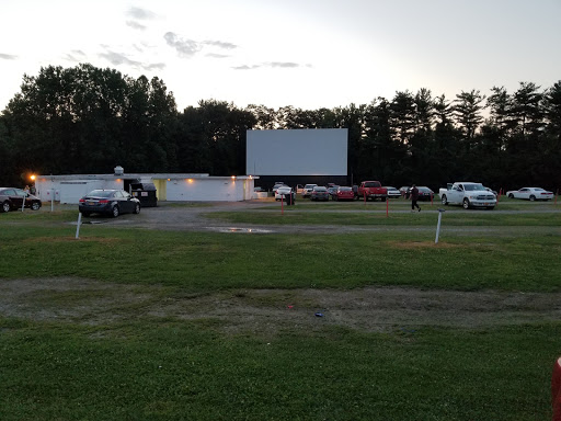 Drive-in Movie Theater «Overlook Drive-In Theatre», reviews and photos, 126 De Garmo Rd, Poughkeepsie, NY 12601, USA