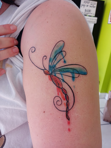 Explore mom and daughter tattoos ideas, creative tattoo ideas in Lima, available at Legacy Ink Tattoo