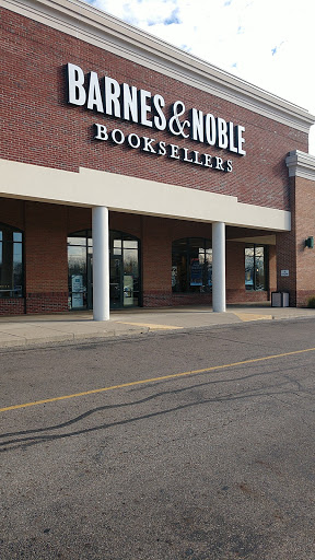 Book Store «Barnes & Noble», reviews and photos, 1738 Hill Rd N, Pickerington, OH 43147, USA