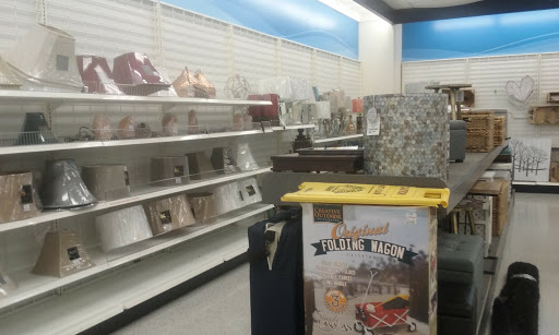 Clothing Store «Ross Dress for Less», reviews and photos, 1931 E Main St, Spartanburg, SC 29307, USA