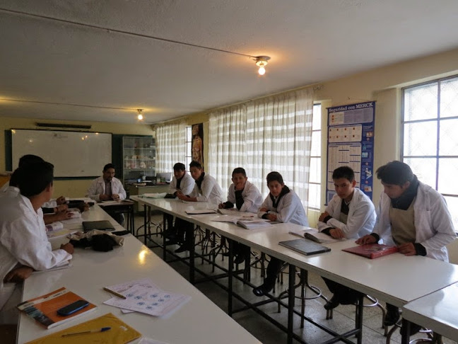 Unidad Educativa Particular Dominicana "San Luis Beltrán" - Cuenca
