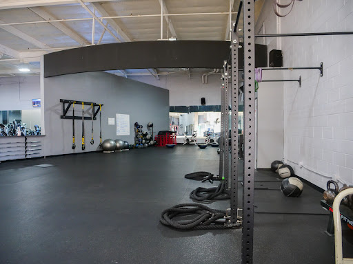 Gym «Fitness Evolution», reviews and photos, 6735 N First St, Fresno, CA 93710, USA