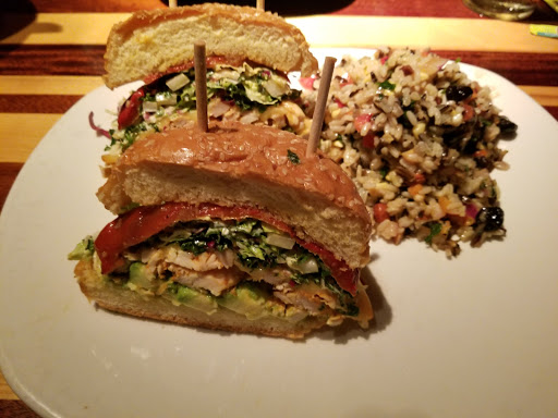 Movie Theater «AMC DINE-IN Easton Town Center 30», reviews and photos, 275 Easton Station, Columbus, OH 43219, USA