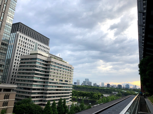 Shin-Marunouchi Building Garden Terrace